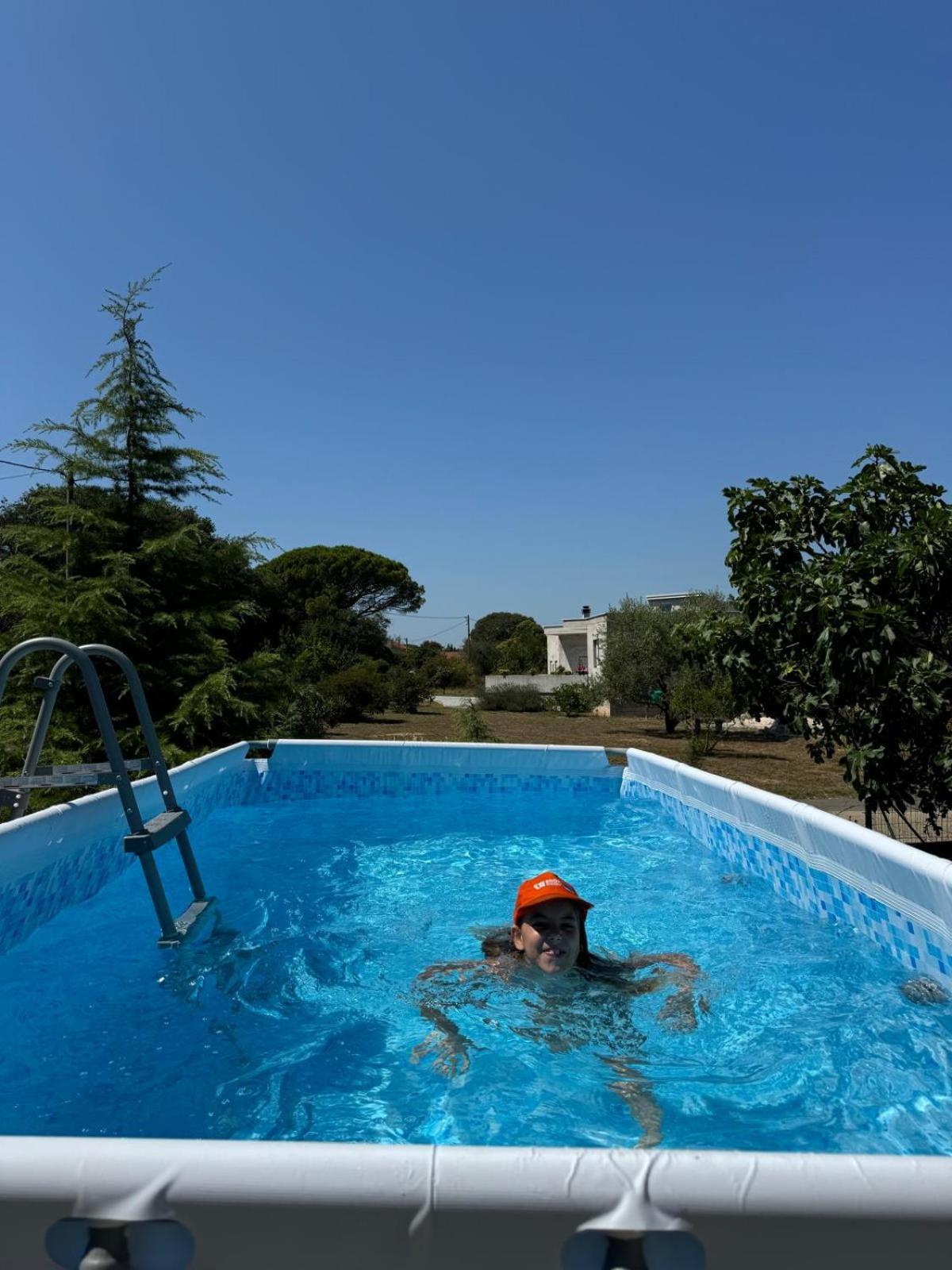 Vacation House Loreta Sveti Rok ภายนอก รูปภาพ